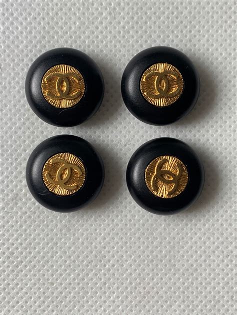 authentic Chanel button identification